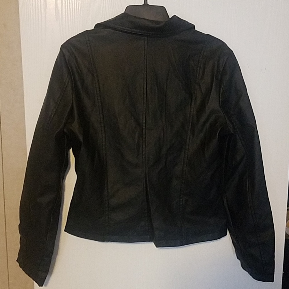 Jacket - Picture 4 of 4